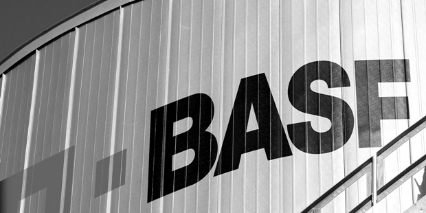 تولید ماده ای جدید از پلی یورتان مخصوص کفش های کاری توسط شرکت BASF