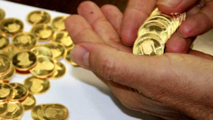 کاهش ۱۸۰ هزارتومانی قیمت سکه در یک روز/ حباب سکه به پایین ‌ترین رقم در ۲ سال اخیر رسید