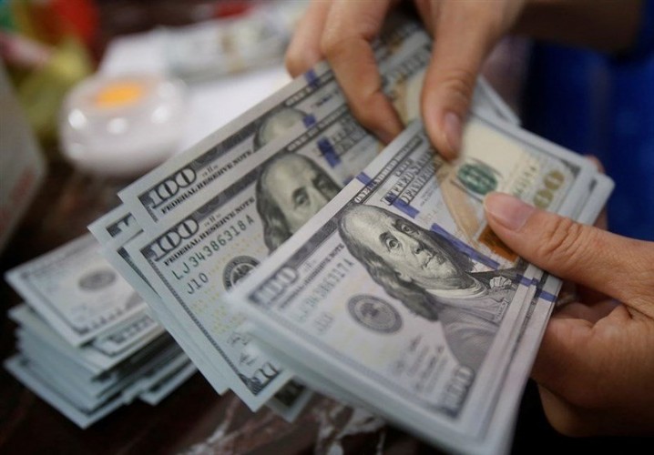 افزایش خریدهای ارزی در پشت خط ها به دلیل احتمال عدم تصویب لایحه پالرمو و حمایت از دلار هرات