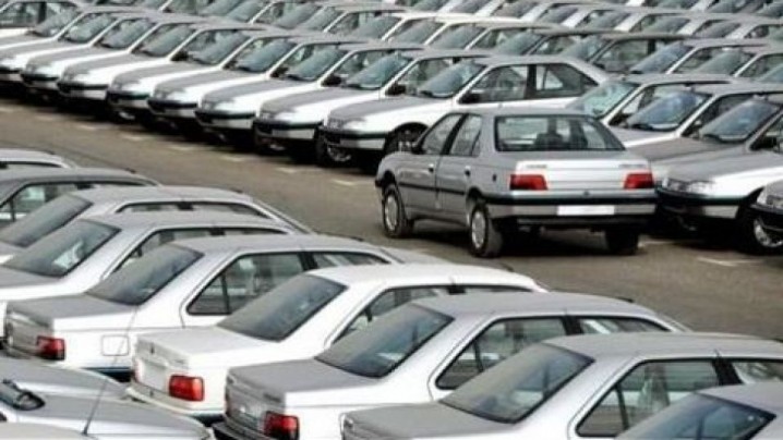 روند ادامه دار کاهش قیمت خودرو های داخلی
