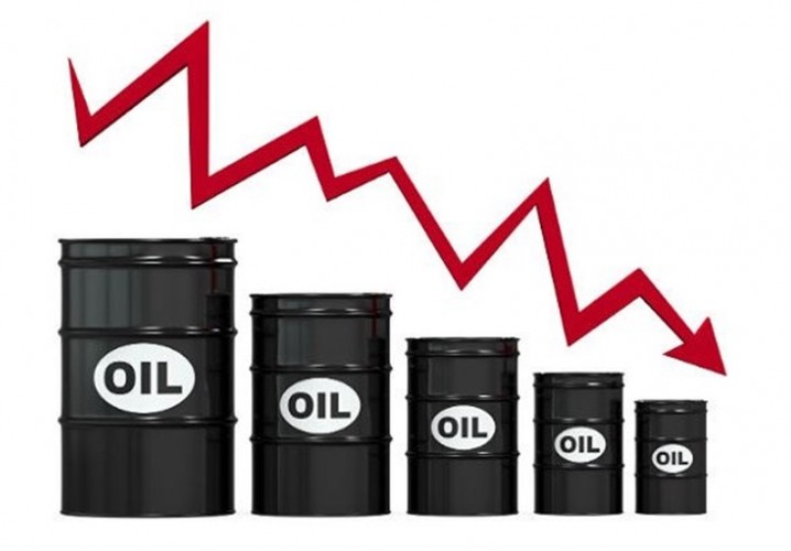 قیمت نفت سقوط کرد