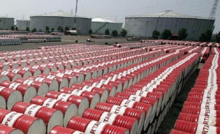 کاهش ۱۲.۷ درصدی واردات نفت ایران از سوی خریداران بزرگ آسیایی