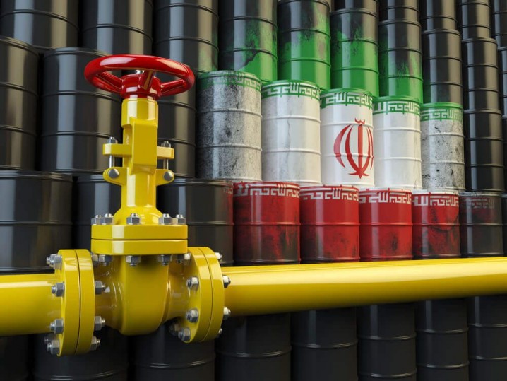 ناکامی آمریکا در تحریم نفت و پتروشیمی ایران