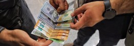 تلاش نوسان‌گیران برای بالا بردن قیمت ارز در مقطع نزدیک به آغاز دور دوم تحریم‌ها